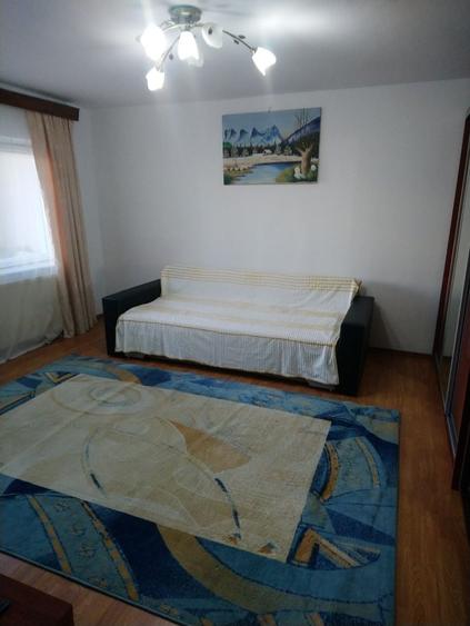 Proprietar inchiriez 2 camere decomandate - 3