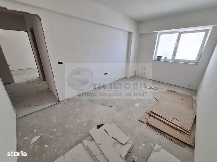 Apartament cu 2 camere decomandat în Galata