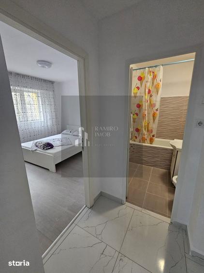 Apartament cu 3 camere semidecomandat, mobilat în Pantelimon