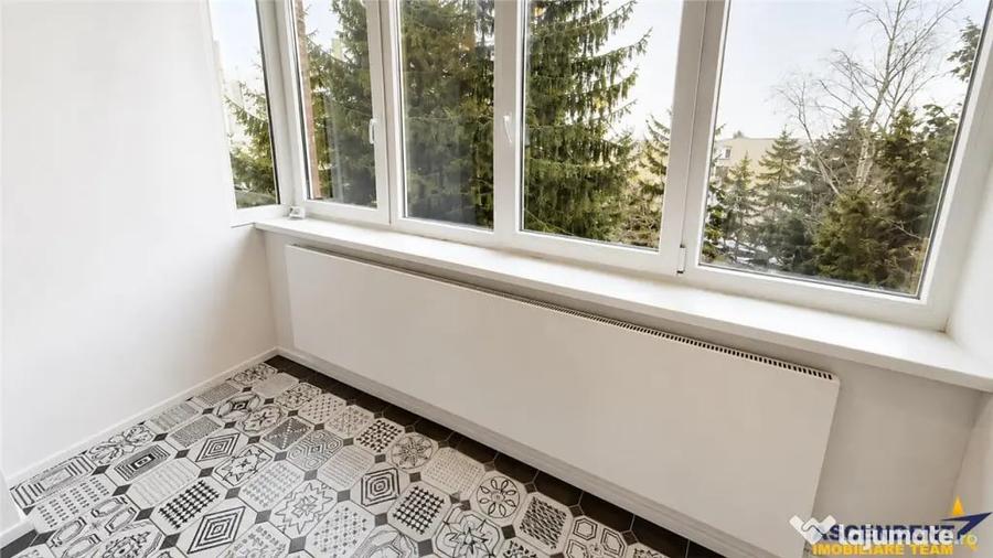 Apartament cu 2 camere semidecomandat în Centrul Civic