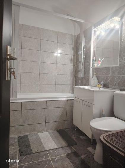 Vand apartament decomandat - 1