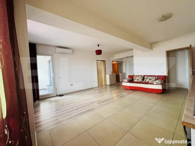Apartament cu 2 camere decomandat în Răcădău