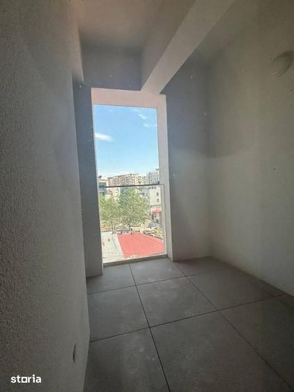 Apartament cu 3 camere în Centrul Civic