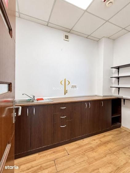 Spațiu comercial, de 100 mp, în Badea Cârțan