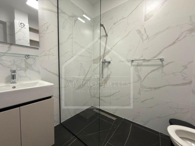 Apartament cu 2 camere semidecomandat, mobilat în Băneasa