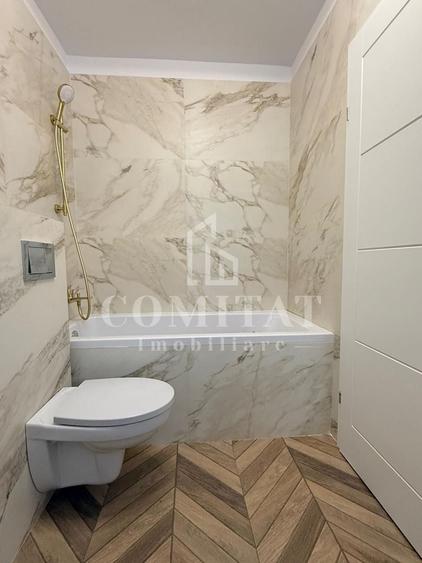 Apartament cu 2 camere semidecomandat, mobilat în Florești