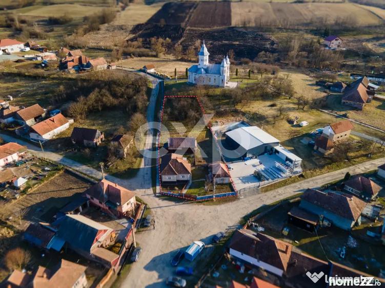 Casă cu 3 camere cu Canalizare în Sânpaul