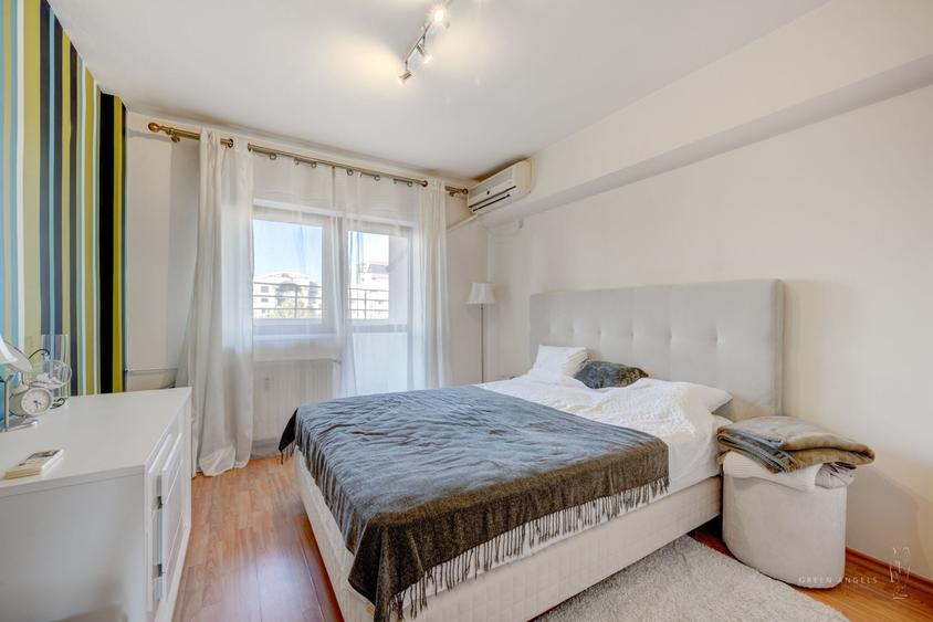 Apartament cu 4 camere decomandat în Unirii