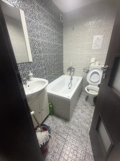 Apartament decomandat în Domenii