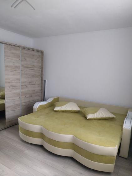 Apartament cu 2 camere decomandat în Sud