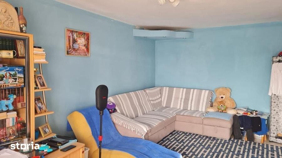 Apartament cu 2 camere decomandat în Gara