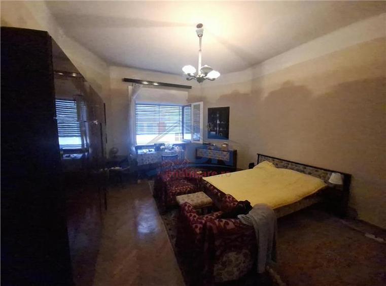 Apartament cu 5 camere circular în Cotroceni