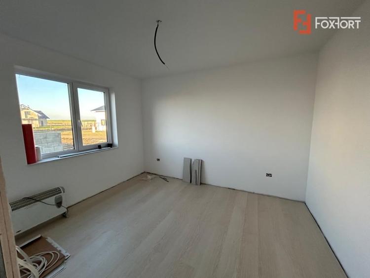 Casă individuală cu 4 camere cu Teren 618 Mp în Giarmata