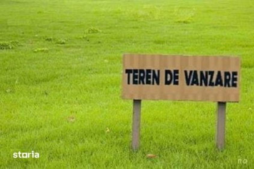 Teren de 1000 mp, în Tureni