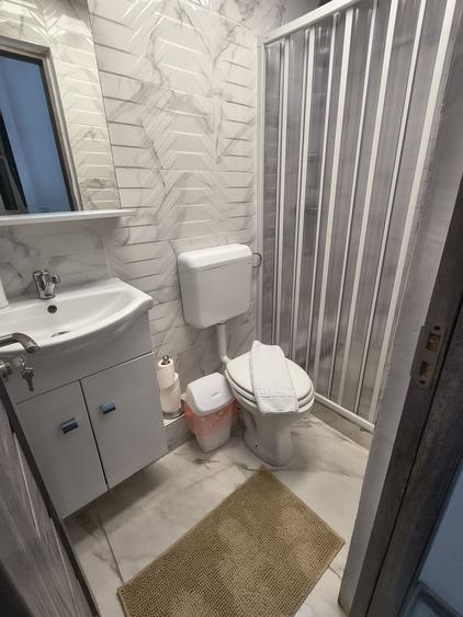 Casă cu 2 camere în Central