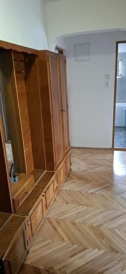 Apartament cu 2 camere decomandat în Zorilor