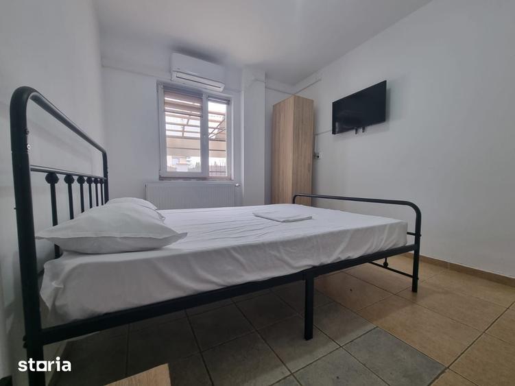 Casă cu 7 camere cu Teren 136 Mp în Central
