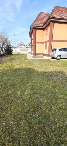 Casă cu Teren 3160 Mp în Central