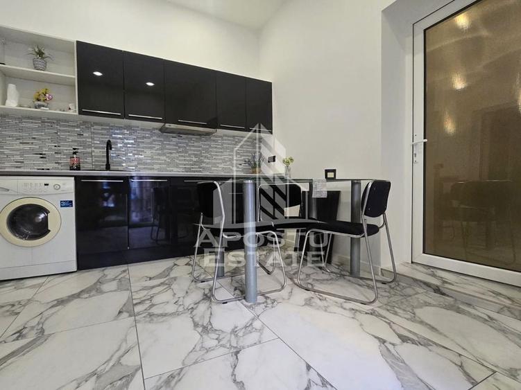 Apartament cu 2 camere decomandat în Ultracentral