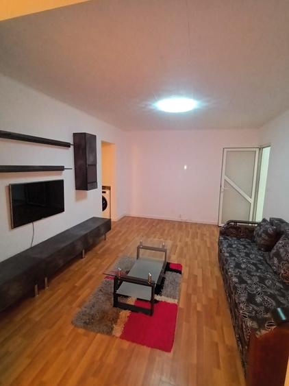 Apartament cu 2 camere decomandat în Exterior Vest