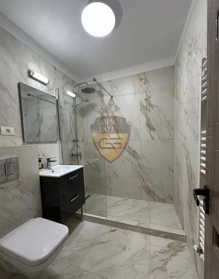 Apartament cu 2 camere semidecomandat, mobilat în City Park Mall