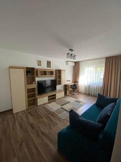 Apartament cu 2 camere decomandat în Tomis Nord