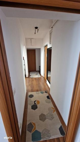 Apartament cu 2 camere decomandat în Moșilor
