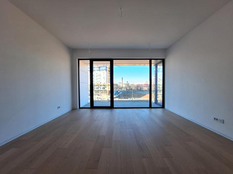 Apartament cu 2 camere semidecomandat în Barbu Văcărescu