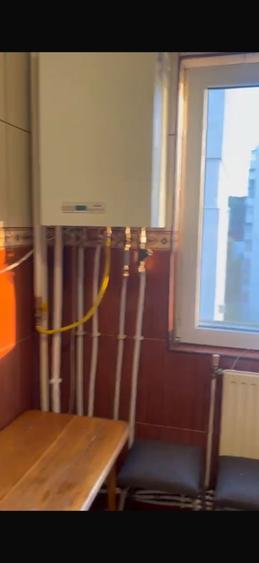 Apartament cu 2 camere semidecomandat în Aeroport