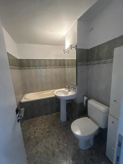 Apartament cu 2 camere semidecomandat în Odobescu