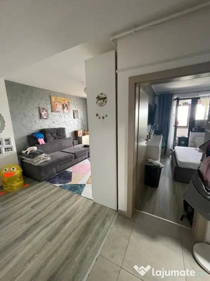 Apartament cu 2 camere semidecomandat în Sălaj