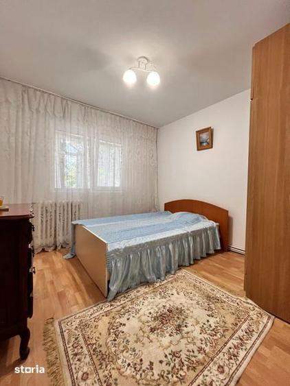 Apartament cu 2 camere decomandat în Nicolina