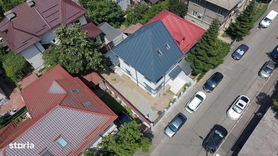 Casă cu 4 camere în Parcul Circului