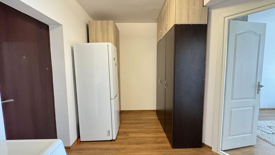 Apartament cu 2 camere semidecomandat, mobilat în Mănăștur