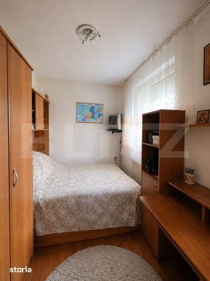 Apartament cu 2 camere semidecomandat în Rovinari