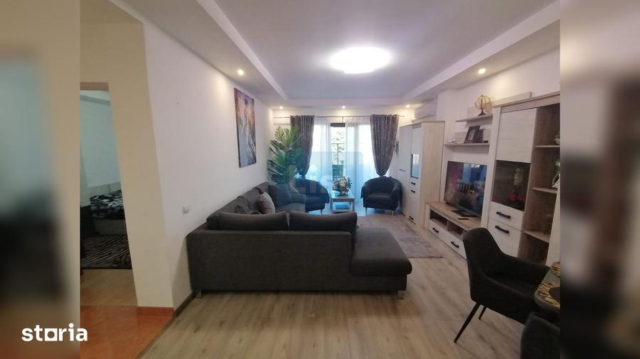 Apartament cu 3 camere, mobilat în Ultracentral