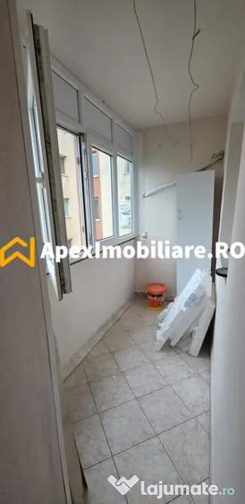 Apartament cu 2 camere decomandat în Dristor