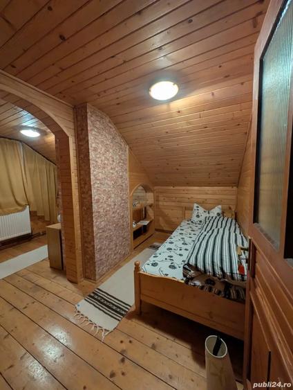Casă cu 6 camere cu Teren 780 Mp în Beliș