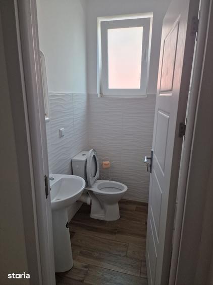 De vanzare , ap. 3 camere , decomandat etaj 1 - Sf.ilie-Suceava - 9