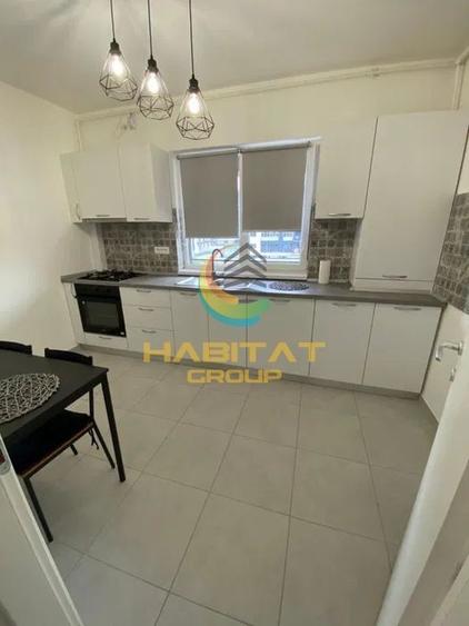 Apartament cu 2 camere decomandat, mobilat în Metalurgiei