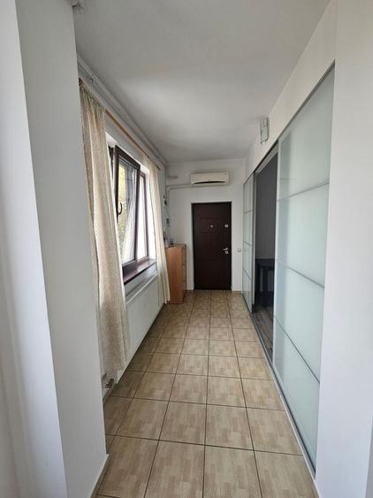 Apartament cu 2 camere decomandat în Bucureștii Noi