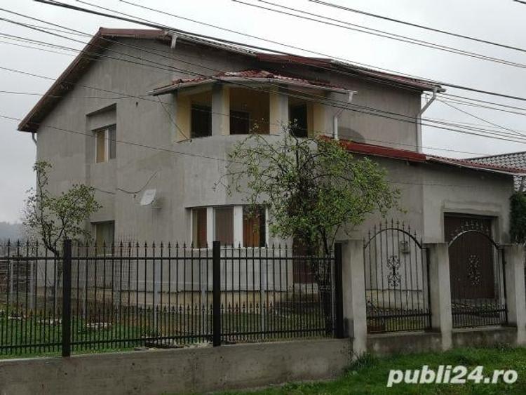 Casă cu 4 camere cu Teren 600 Mp în Brebu
