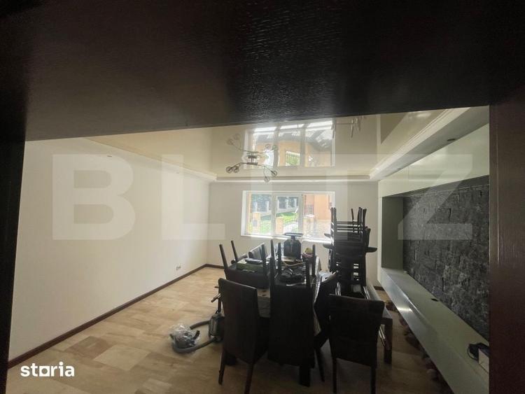 Apartament cu 4 camere în Central