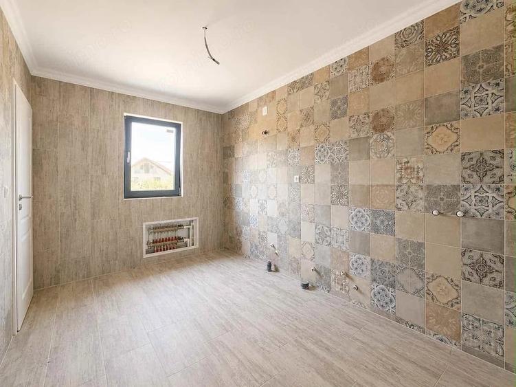 Casă cu Teren 620 Mp în Gepiu