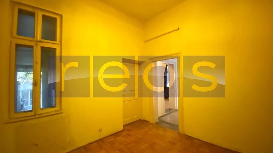 Casă individuală cu 4 camere cu Canalizare în Central