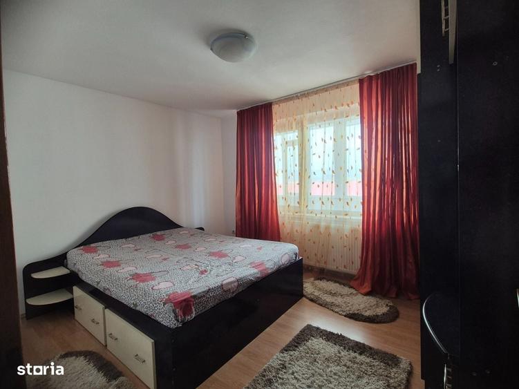 Apartament cu 2 camere semidecomandat în Est