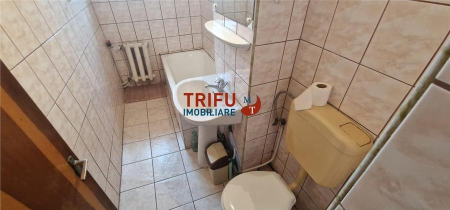 Apartament 3 camere, 2 bai, garaj, boxa zona Cetate - 8
