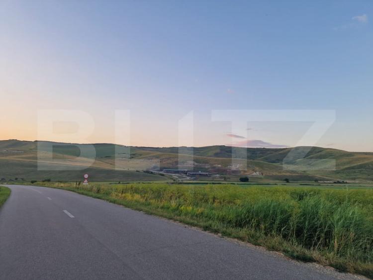 Teren de 4833 mp, în Cojocna