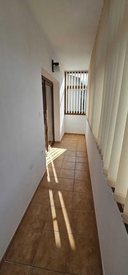 Apartament cu 3 camere decomandat în Drumul Carului