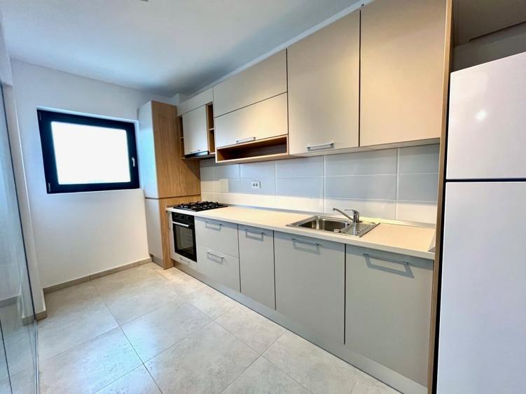 Apartament cu 2 camere decomandat în Giulești
